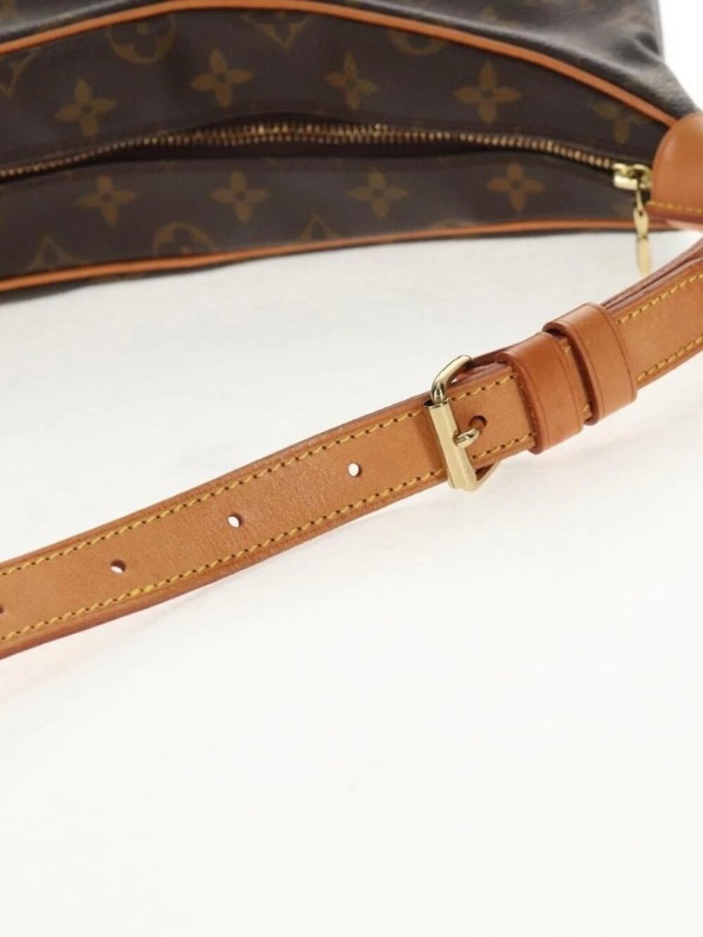 LOUIS VUITTON Monogram Boulogne 30 Shoulder Bag M51265 LV Auth am9239V - Picture 8 of 16